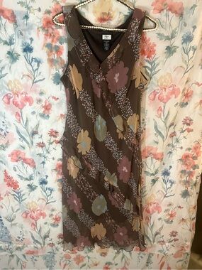 Vintage Brown Floral Midi Wrap style Dress